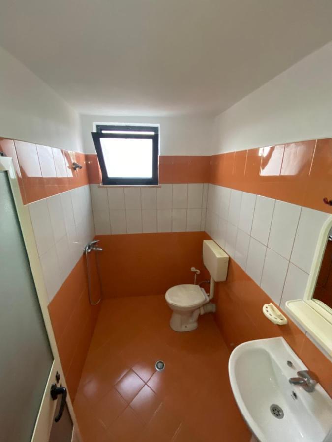 Villa Osmani Durrës Eksteriør bilde