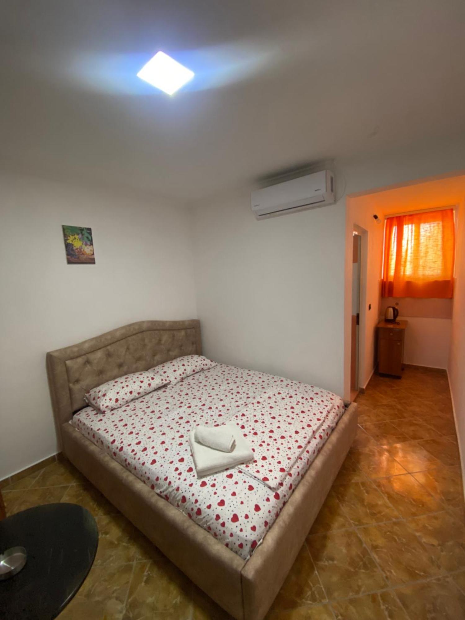 Villa Osmani Durrës Eksteriør bilde